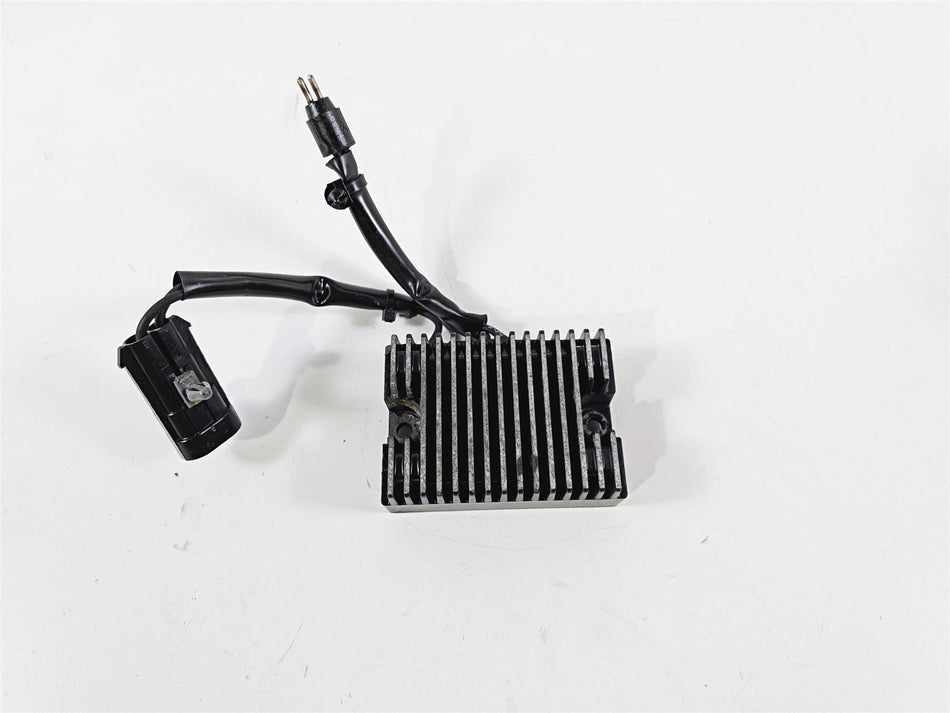 2006 Harley Sportster XL883 Low Rectifier Voltage Regulator 74523-04 {{ shop.shopifyCountryName }} - Mototech271
