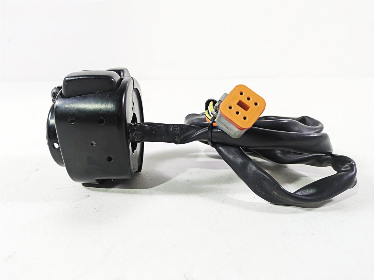 2003 Harley FLSTC Softail Heritage 100th Left Hand Control Switch 71682-06A {{ shop.shopifyCountryName }} - Mototech271