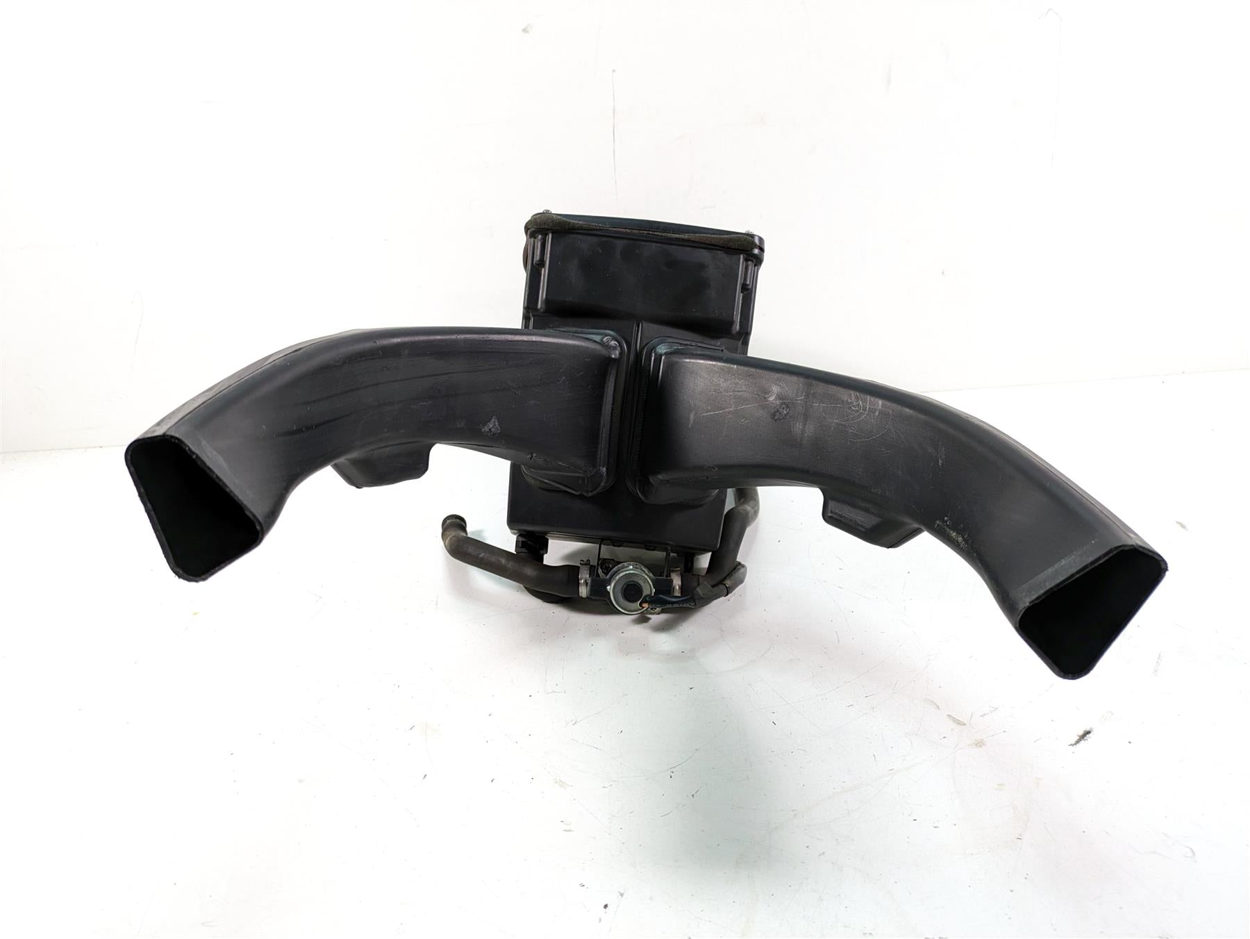 2018 KTM 1090 Adventure R Air Box Filter Breather Tube Duct Ram Set 60306001200 {{ shop.shopifyCountryName }} - Mototech271