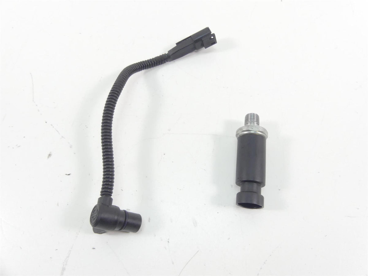 2011 Harley Touring FLTRU Road Glide Engine Temp & Crank Sensor Set 32707-01C {{ shop.shopifyCountryName }} - Mototech271