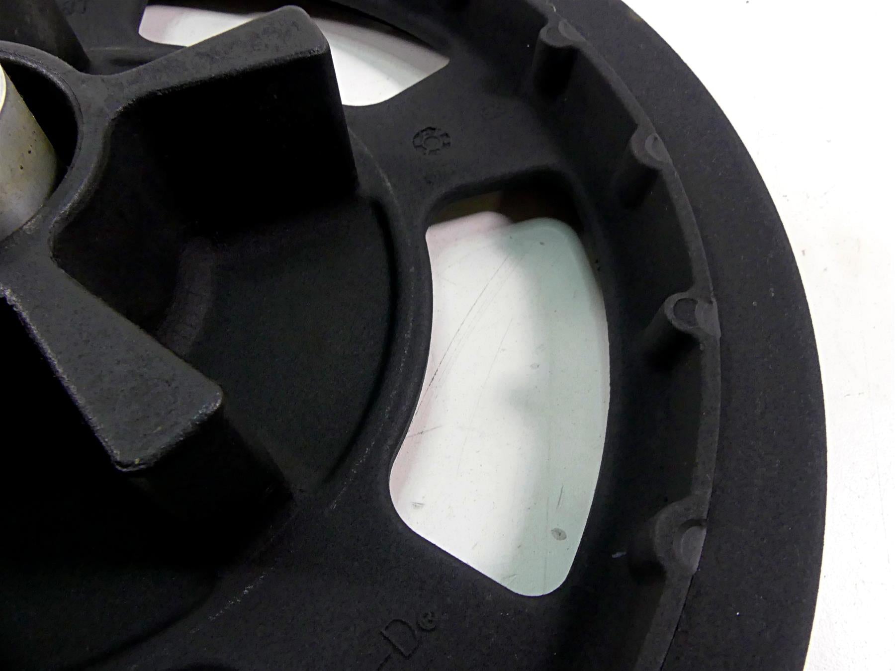 2010 Harley Touring FLHRC Road King Rear Drive Belt Pulley 68T 1" 37781-09 {{ shop.shopifyCountryName }} - Mototech271