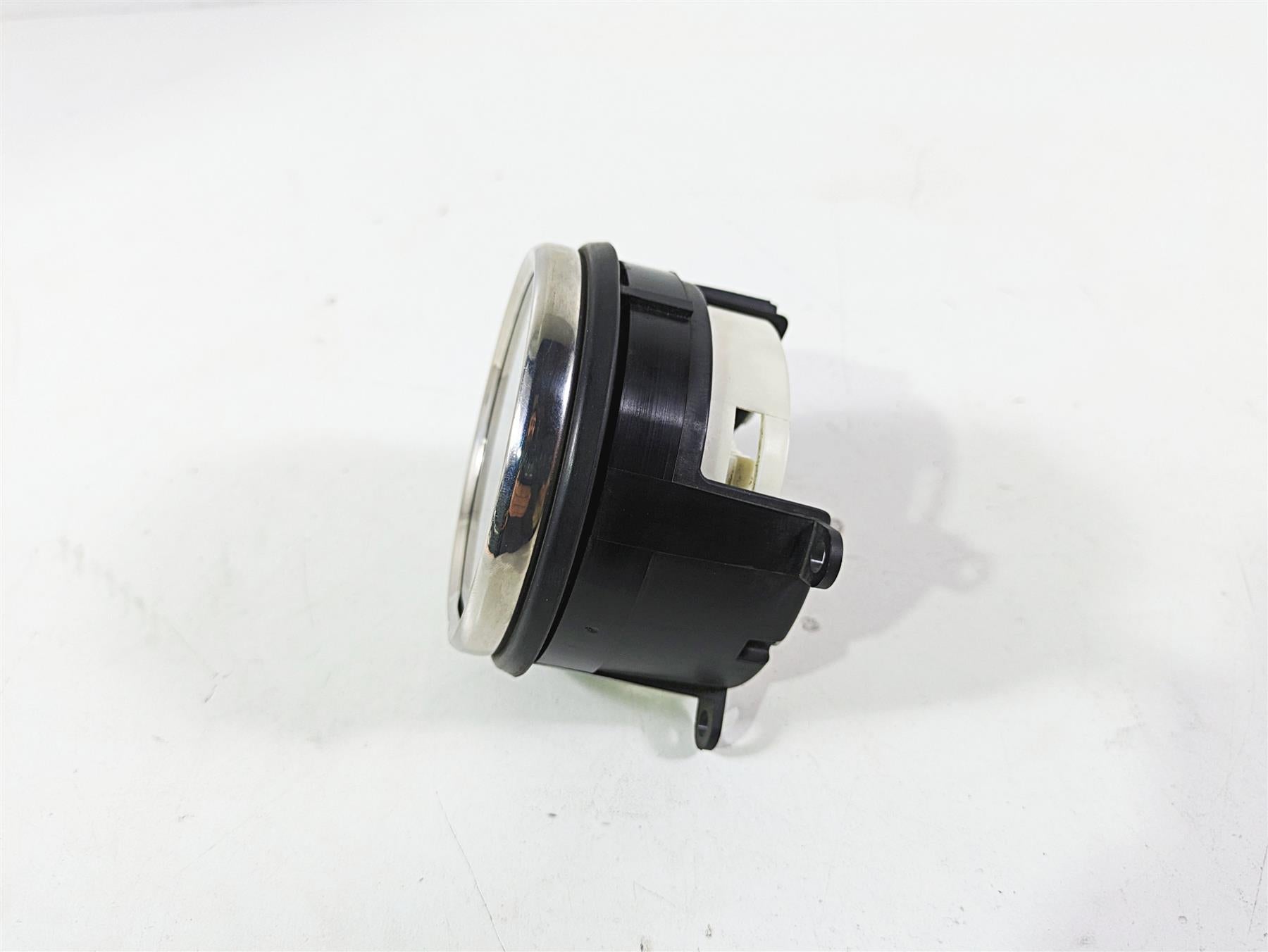 2017 Harley Dyna FXDB Street Bob Speedometer Gauge Instrument 25K 67478-12A {{ shop.shopifyCountryName }} - Mototech271