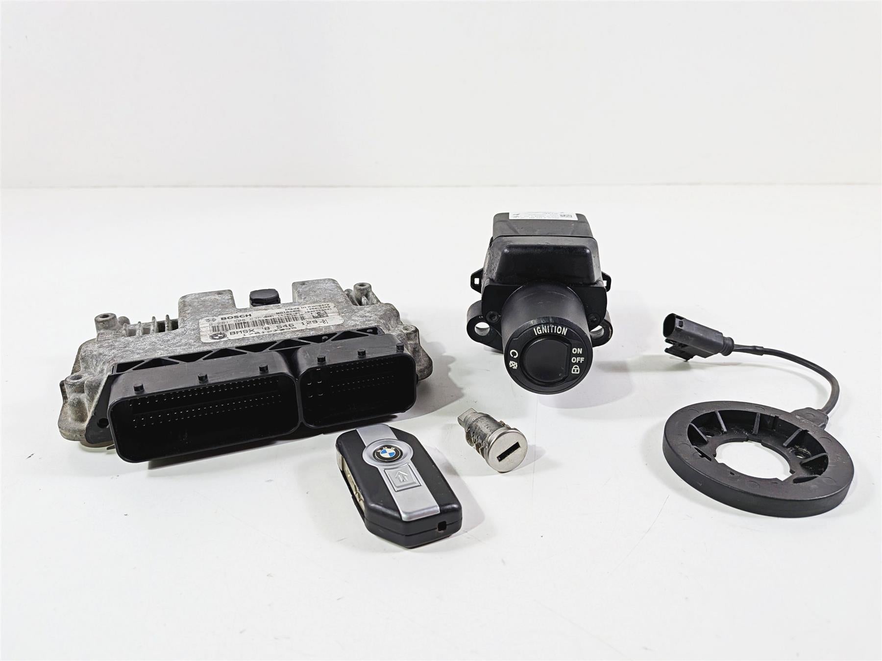 2015 BMW R1200GS Adv K51 Cdi Ignition Switch Handsfree Key Lock Set 8546129-Mototech271