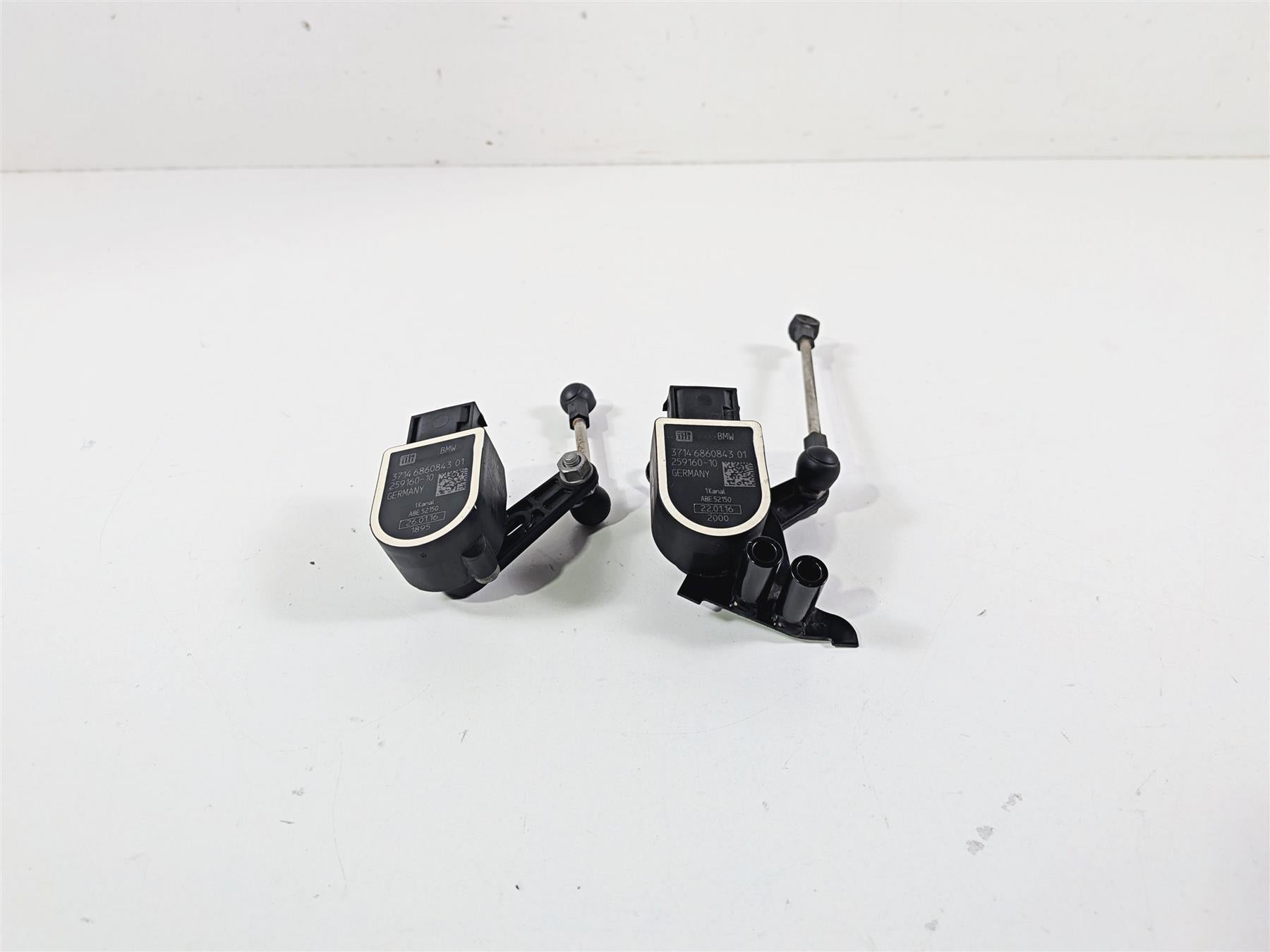 2016 BMW R1200RT RT RTW K52 Bike Height Level Sensor Set 37146860843 37146870000 {{ shop.shopifyCountryName }} - Mototech271