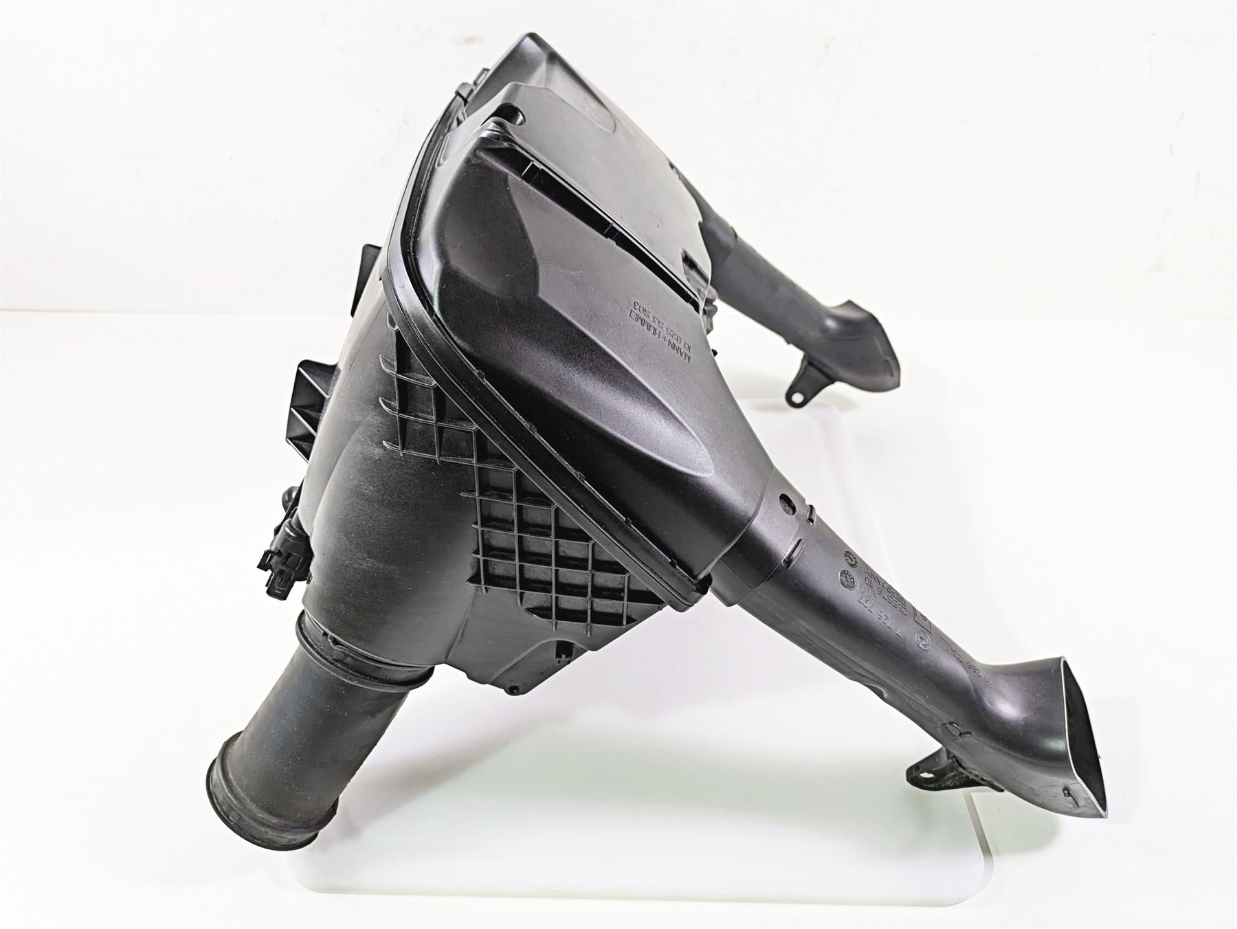2019 BMW R1250RT K52 Airbox Air Box Cleaner Breather Filter 13718567190 {{ shop.shopifyCountryName }} - Mototech271