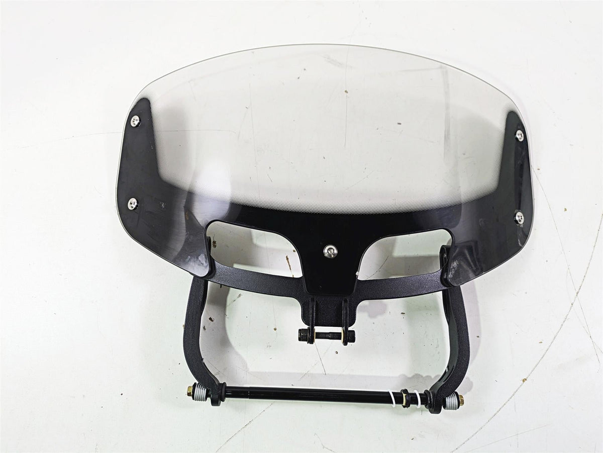 2019 Indian Chieftain Limited Windshield Windscreen & Mounts 2881797 5138467 {{ shop.shopifyCountryName }} - Mototech271