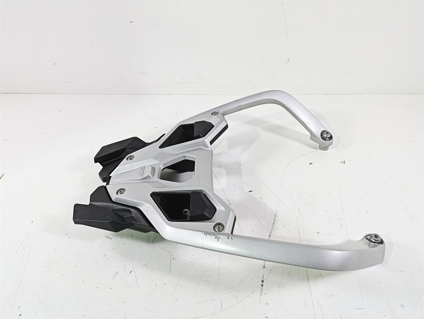 2016 BMW R1200GS GSW K50 Rear Grab Handle & Rack -Rash 46548536955 {{ shop.shopifyCountryName }} - Mototech271