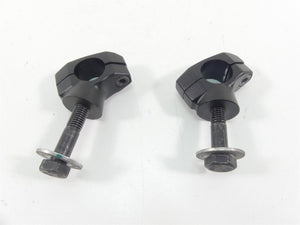 2015 Victory Cross Country Tour Handlebar Holder Riser Set 5139570