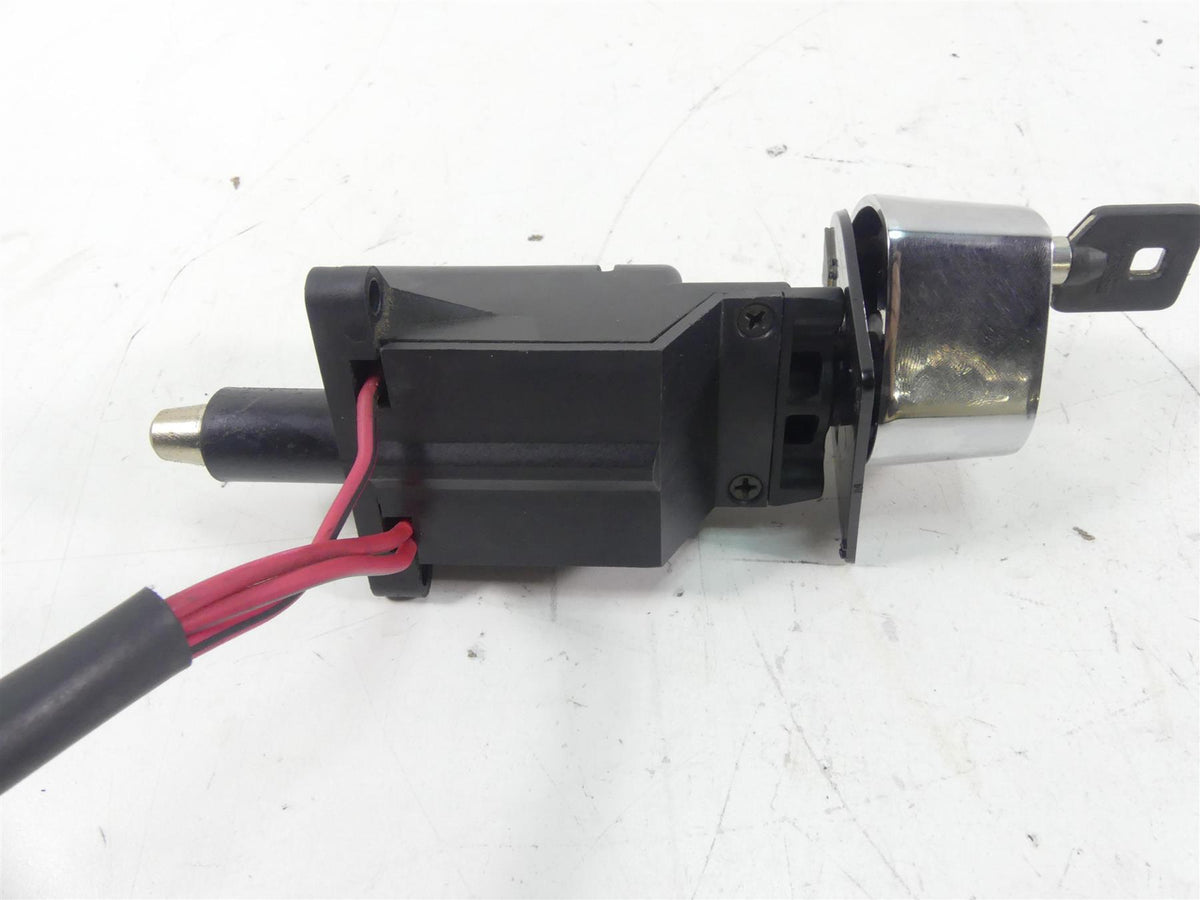 2005 Harley Touring CVO FLHTCSE Electra Glide Ignition Switch Key Lock 71640-99 {{ shop.shopifyCountryName }} - Mototech271