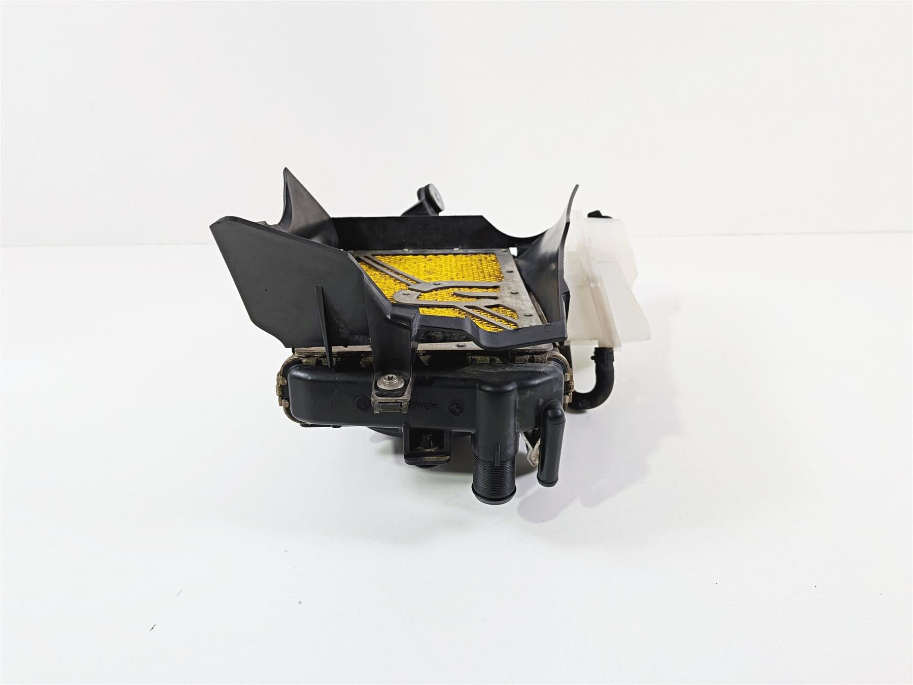 2015 BMW R1200GS K50 Right Left Radiator Fan & Covers -No Leaks 17118546416 {{ shop.shopifyCountryName }} - Mototech271