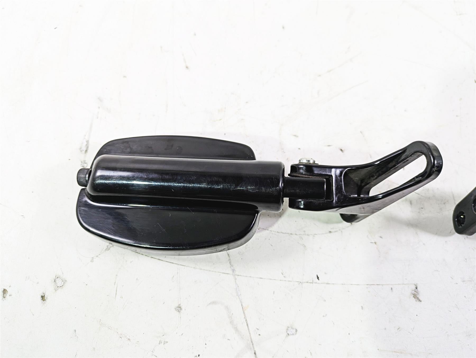 2015 Harley Touring FLHTKL E -Glide Low Rear Passenger Foot Pegs 50500332A {{ shop.shopifyCountryName }} - Mototech271