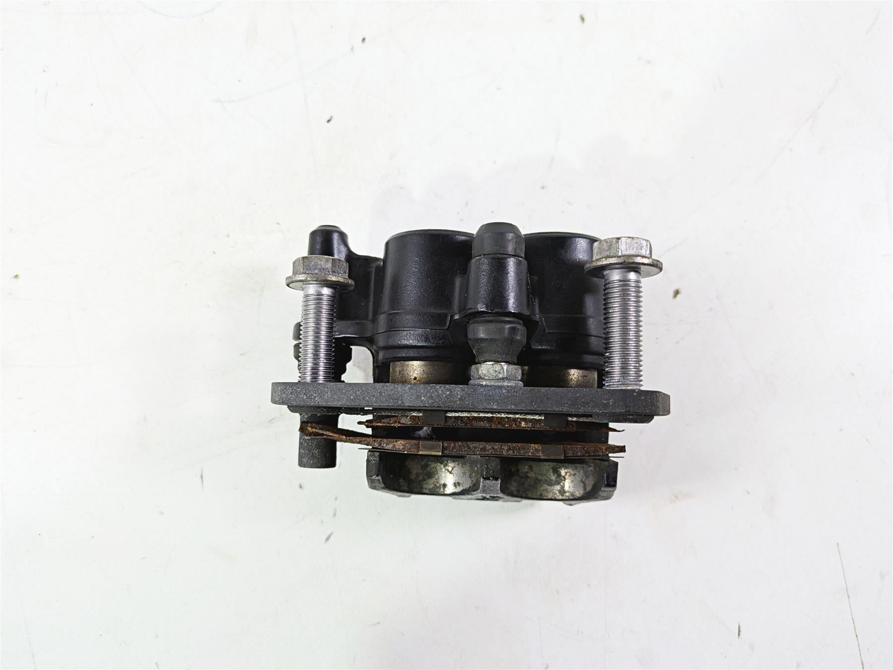 2013 Triumph Tiger 1215 Explorer Rear Brake Caliper Abs T2025040 {{ shop.shopifyCountryName }} - Mototech271