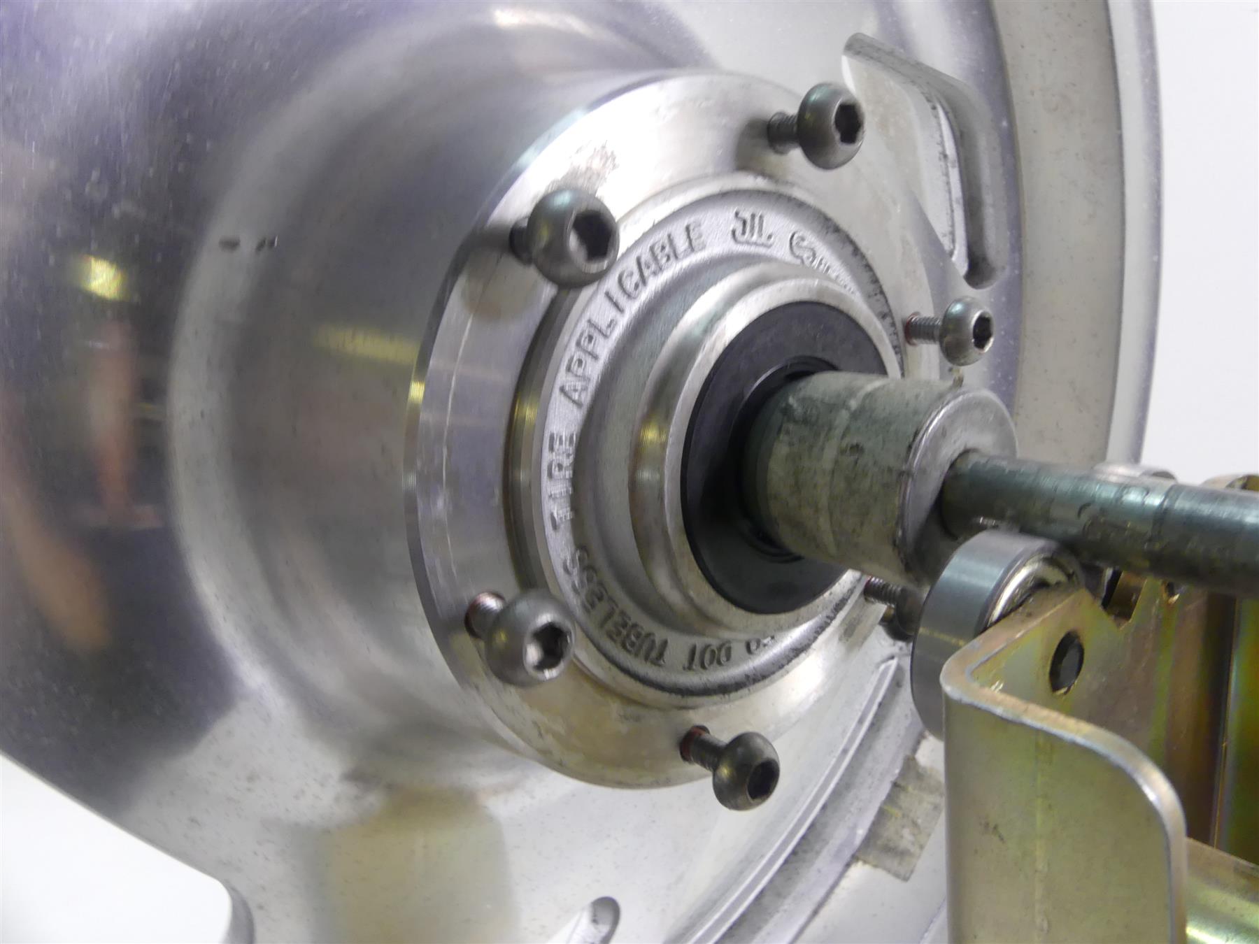 2008 Honda V-Twin VTX1800 N3 Straight Front Wheel Rim 17x3.5 44650-MCV-R30 {{ shop.shopifyCountryName }} - Mototech271