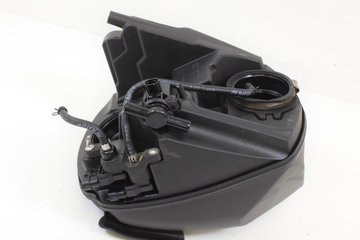 2015 Ducati Hypermotard 821 Air Cleaner Breather Box Filter 44212691B {{ shop.shopifyCountryName }} - Mototech271