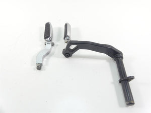 2005 Harley Dyna FXDLI Low Rider Rear Chrome Footpeg Set & Mounts 49165-02
