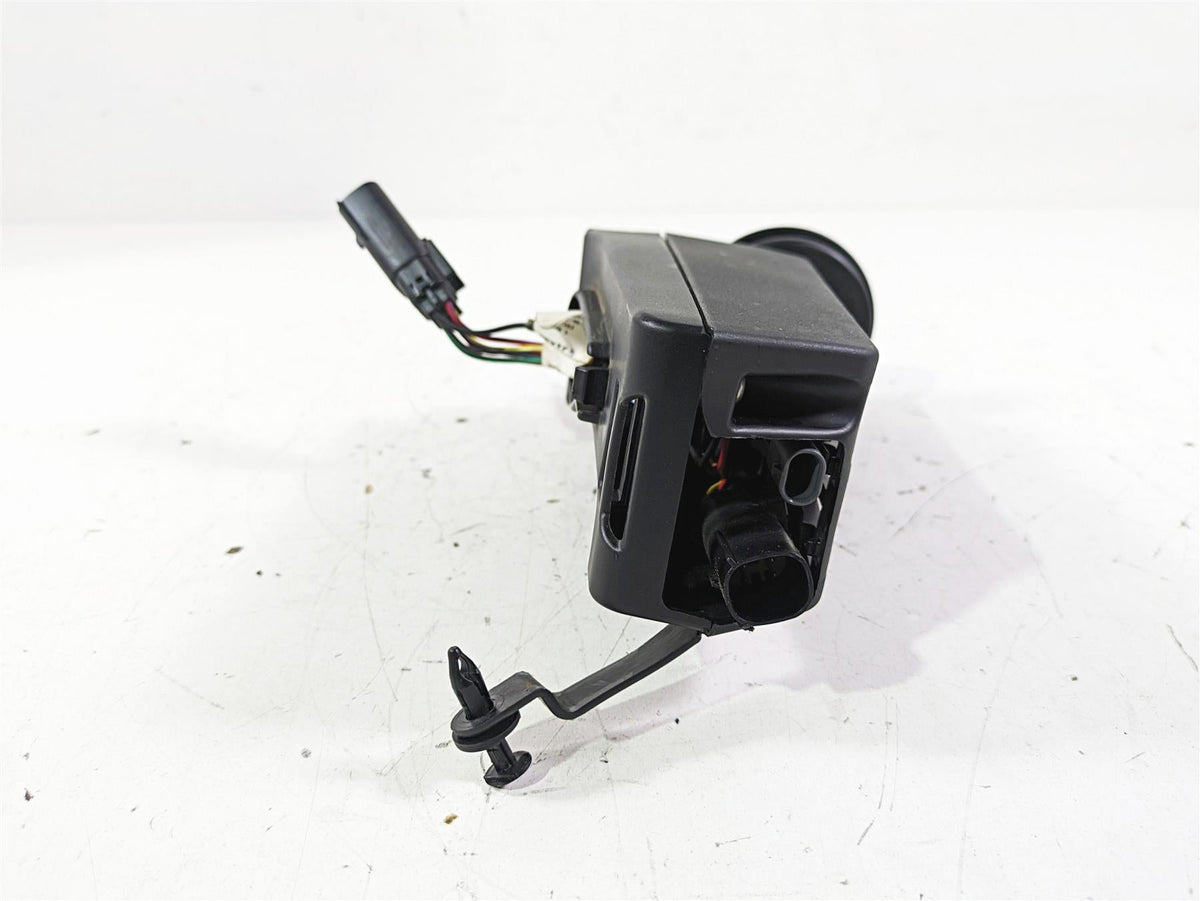 2019 Harley FLHCS Softail Heritage Horn + Box & Wiring 69201654 69000014 {{ shop.shopifyCountryName }} - Mototech271