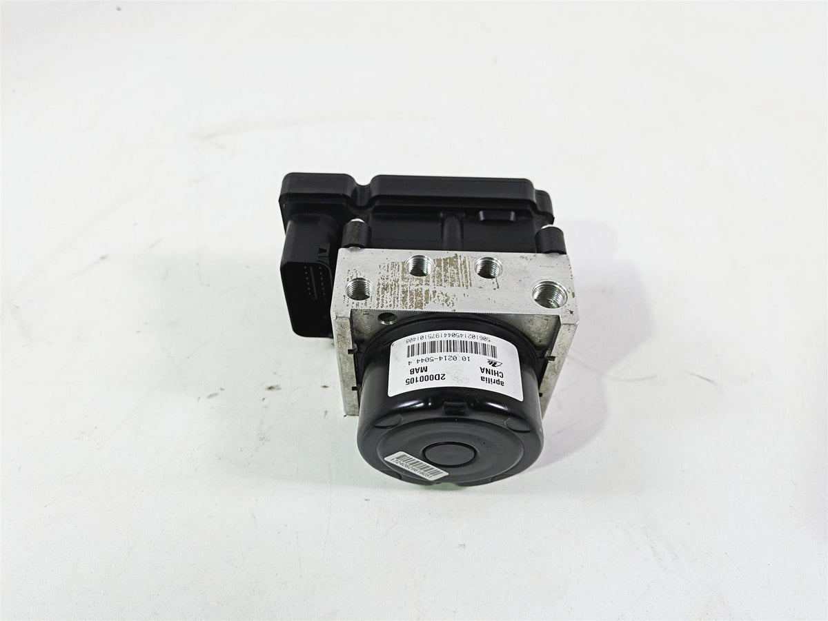 2016 Moto Guzzi Stelvio 1200 8V NTX Abs Brake Pump Unit Module 895351 {{ shop.shopifyCountryName }} - Mototech271