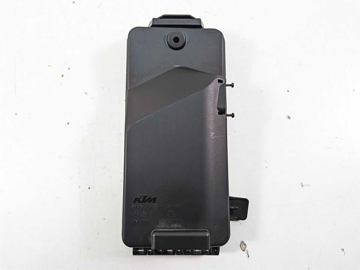 2020 KTM 1290 Super Adventure R Phone Case Holder Stay Tech Box0 60714078000 {{ shop.shopifyCountryName }} - Mototech271