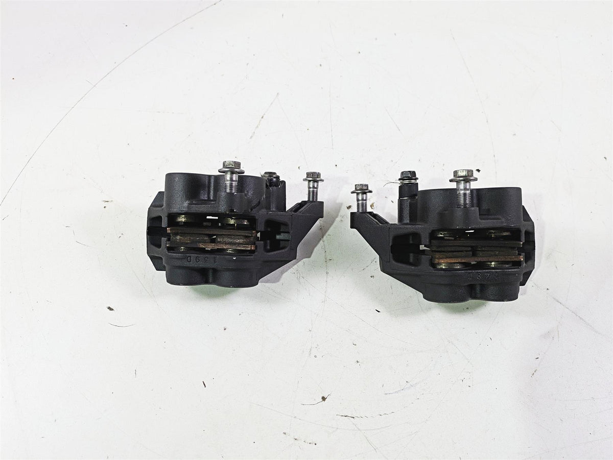 2012 Yamaha XT1200 Super Tenere Front Brake Caliper Set 23P-2580T-00 23P-2580U {{ shop.shopifyCountryName }} - Mototech271