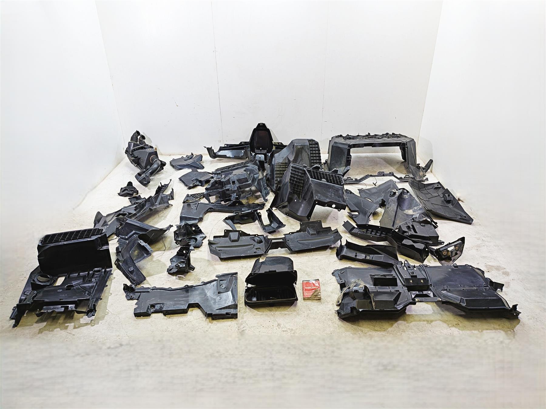 2020 Honda Talon SXS1000 S2R 1000R Interior Dash Cover Fairing Set 68101-HL6 {{ shop.shopifyCountryName }} - Mototech271