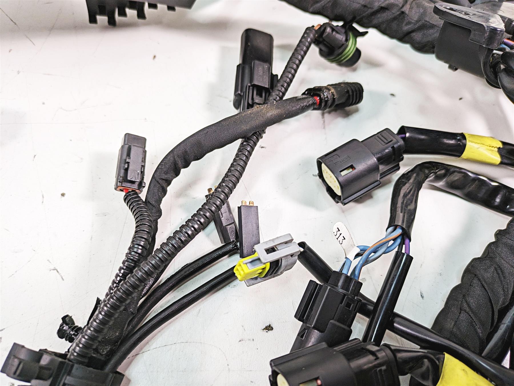 2015 Harley Touring FLHXS Street Glide Main Wiring Harness Loom - Abs 69200116 {{ shop.shopifyCountryName }} - Mototech271