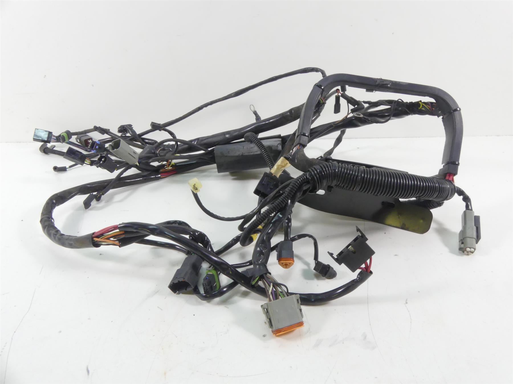2004 Harley Softail FLSTFI Fat Boy Main Wiring Harness Loom - No Cuts 70431-04A {{ shop.shopifyCountryName }} - Mototech271