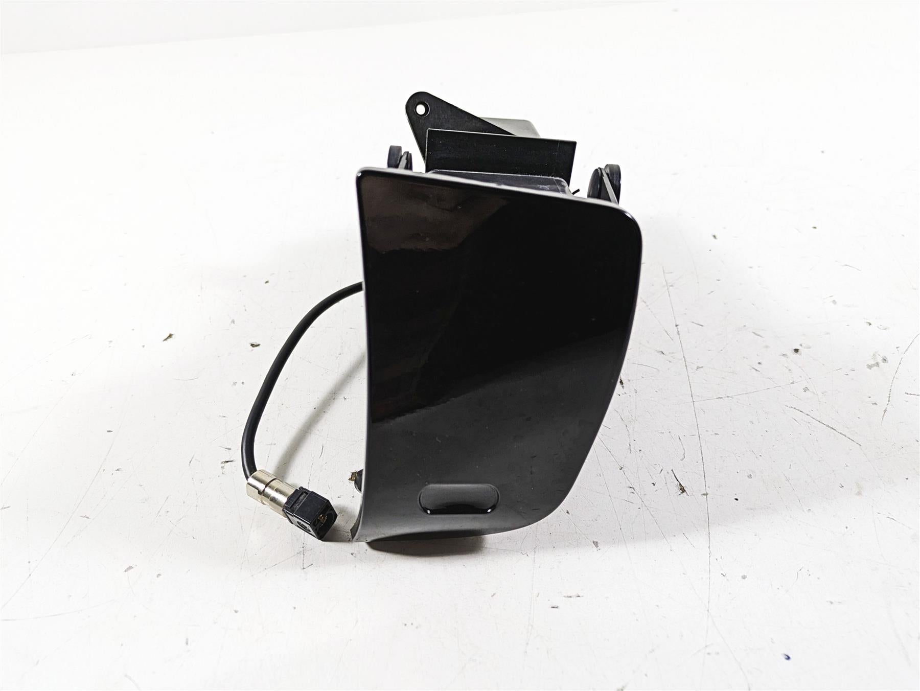 2015 Harley Touring FLHXS Street Glide Front Fairing Media Compartment 76000117 {{ shop.shopifyCountryName }} - Mototech271
