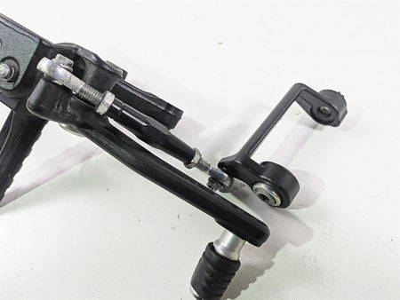 2018 KTM 1290 Super Duke R Left Rider Footpeg & Shift Lever 6130313800033S {{ shop.shopifyCountryName }} - Mototech271