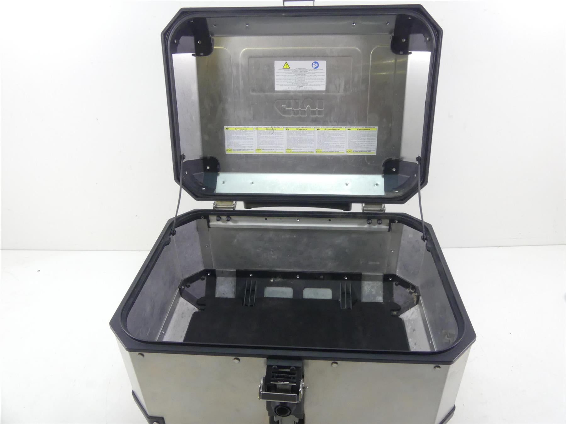 2017 BMW R1200GS GSW K50 Givi Trekker Outback 58L Tour Top Case Trunk SRA5112 {{ shop.shopifyCountryName }} - Mototech271