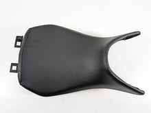 Load image into Gallery viewer, 2016 BMW R1200R K53 Front Rider Driver Seat Saddle 52538534316 52538550755
