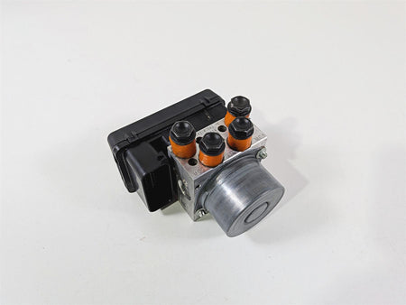 2019 Ducati 959 Panigale Abs Brake Pump Pressure Unit Module 54240421C {{ shop.shopifyCountryName }} - Mototech271