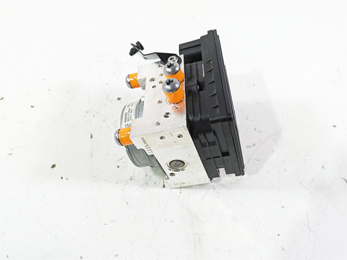 2017 BMW S1000R K47 Abs Brake Pump Pressure Unit Module 34518566956 8566955 {{ shop.shopifyCountryName }} - Mototech271