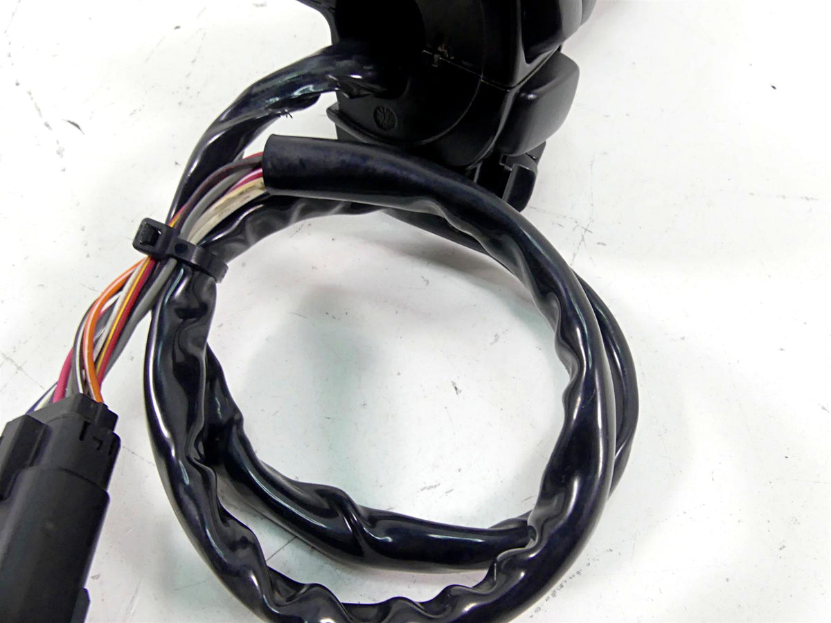 2008 Harley Touring FLHX Street Glide Right Cruise Control Switch Set 71595-08 {{ shop.shopifyCountryName }} - Mototech271