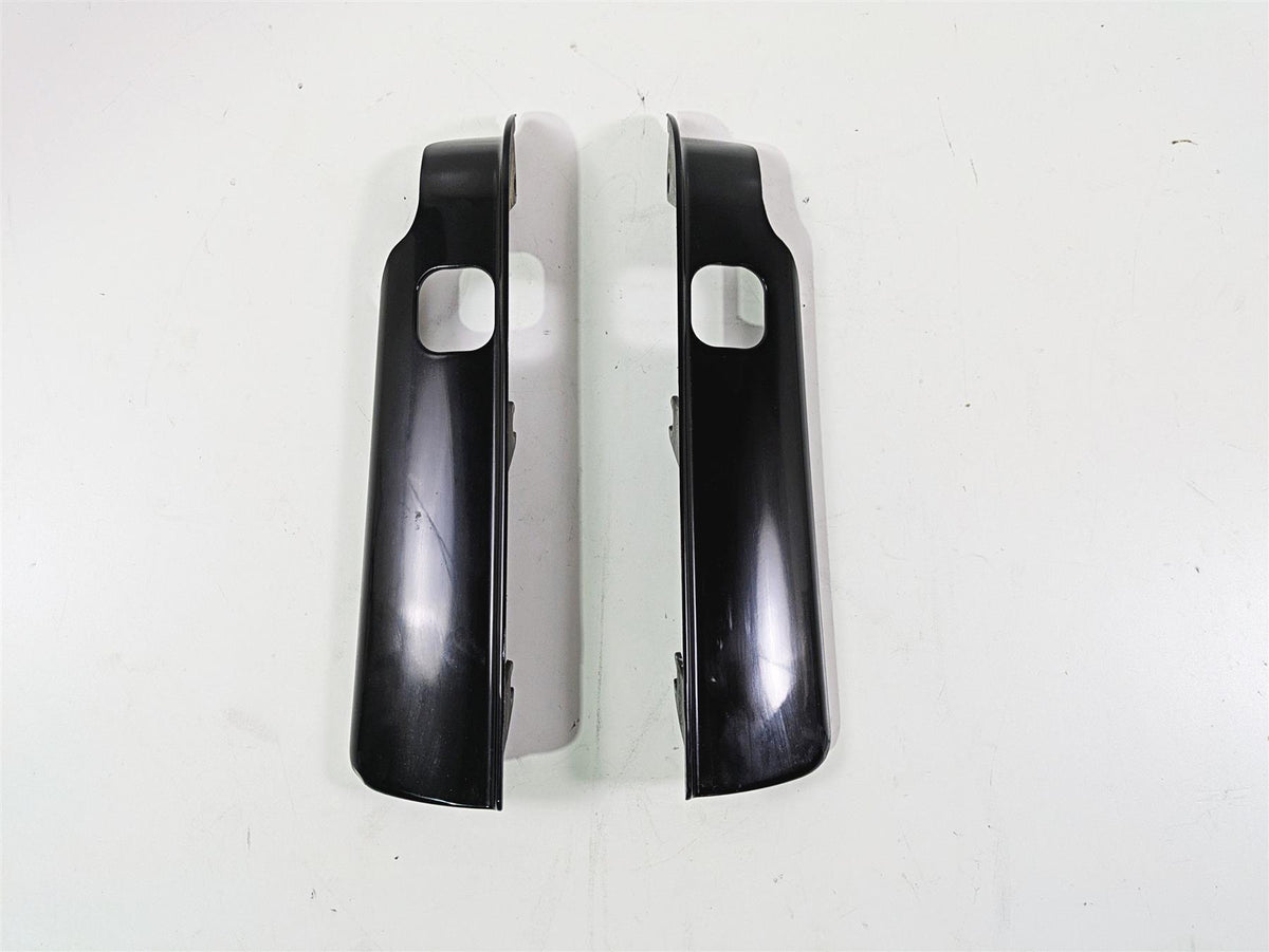 2007 Harley Touring FLHRSE CVO Road King Rear Fairing Wing Filler Set 91628-07 {{ shop.shopifyCountryName }} - Mototech271