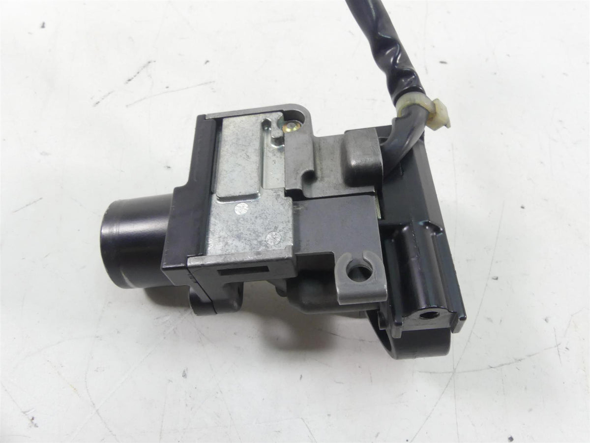 2001 Yamaha XV1600 Road Star Ignition Switch Key Tank Cap Set 4WM-82501-01-00 {{ shop.shopifyCountryName }} - Mototech271
