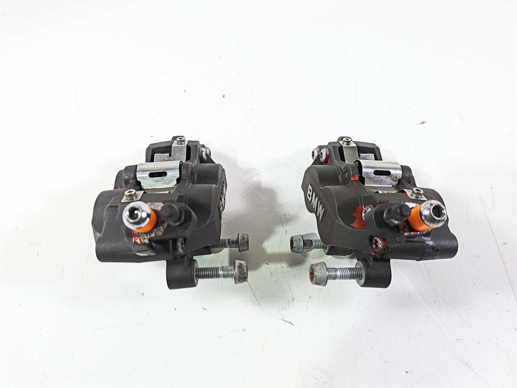 2004 BMW R1150GS R21 Front Brake Caliper Set Tokico 34117670391 34117670392 {{ shop.shopifyCountryName }} - Mototech271