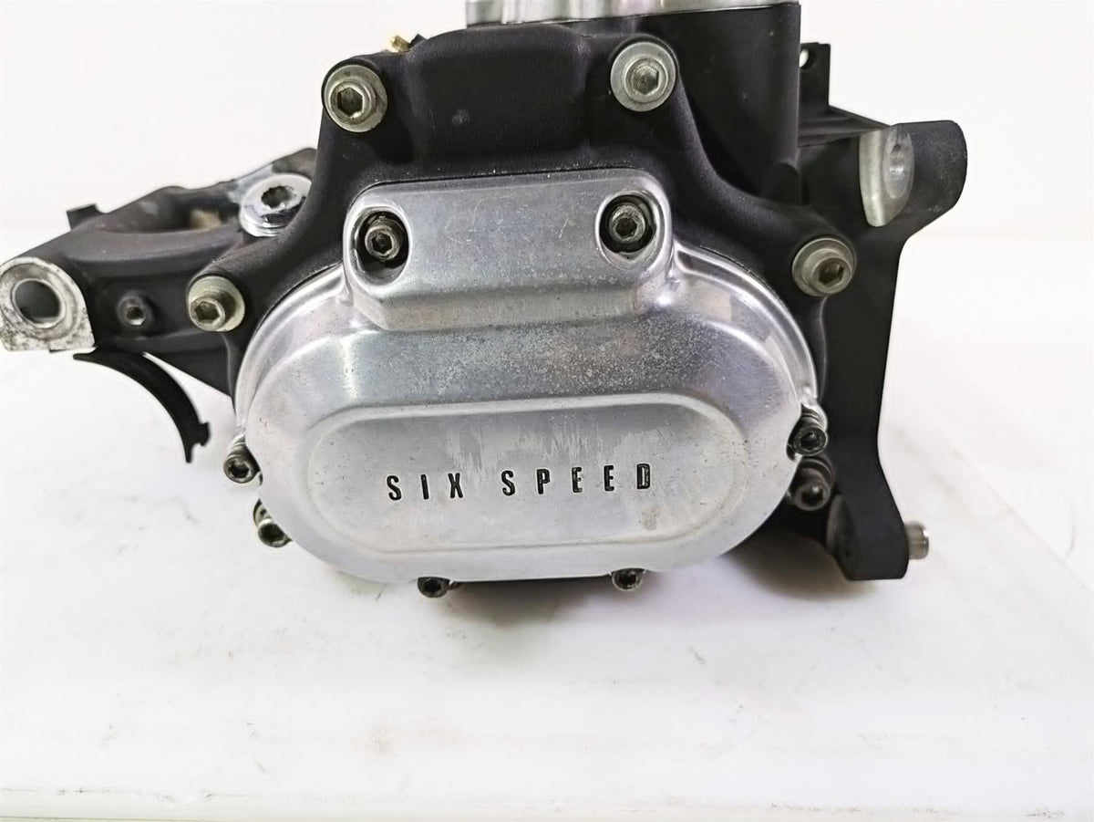 2008 Harley FLSTSB Cross Bones 6-Speed Transmission Gear Box 33030-07A {{ shop.shopifyCountryName }} - Mototech271