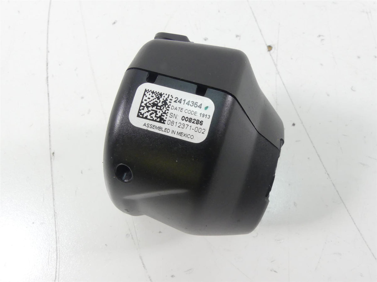 2019 Indian Motorcycle Co. FTR1200 Left Hand Cruise Horn Control Switch 2414354 {{ shop.shopifyCountryName }} - Mototech271
