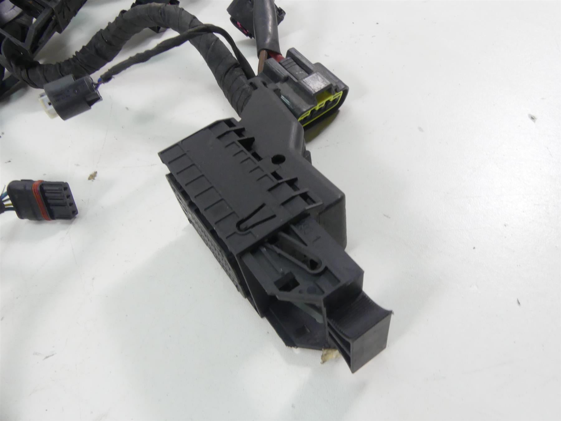 2014 BMW R1200GS K50 Main & Engine Wiring Harness Esa 61118549371 12518544470 {{ shop.shopifyCountryName }} - Mototech271