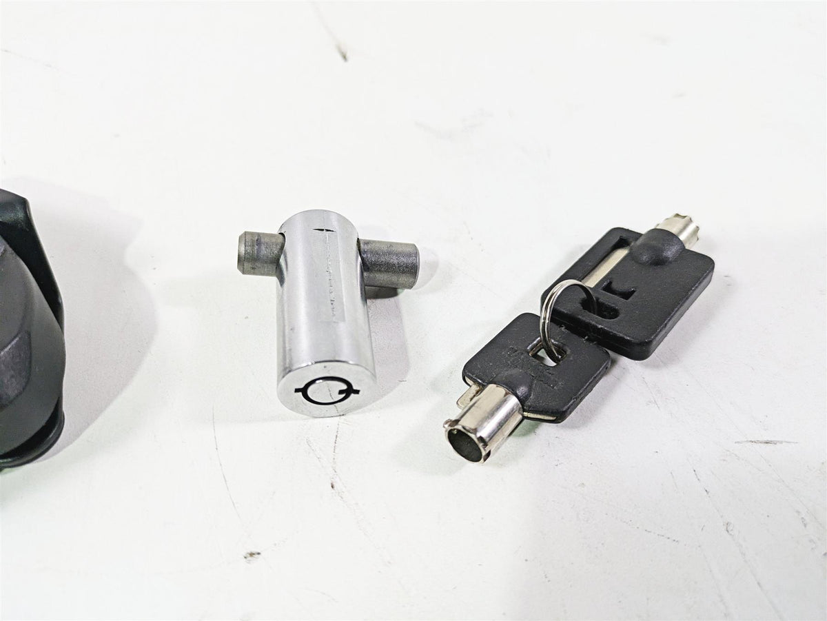 2006 Harley VRSCR Street V-Rod Ignition Switch Key Lock Set 71404-06 {{ shop.shopifyCountryName }} - Mototech271