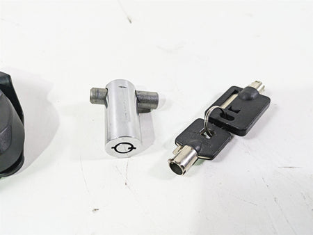 2006 Harley VRSCR Street V-Rod Ignition Switch Key Lock Set 71404-06 {{ shop.shopifyCountryName }} - Mototech271