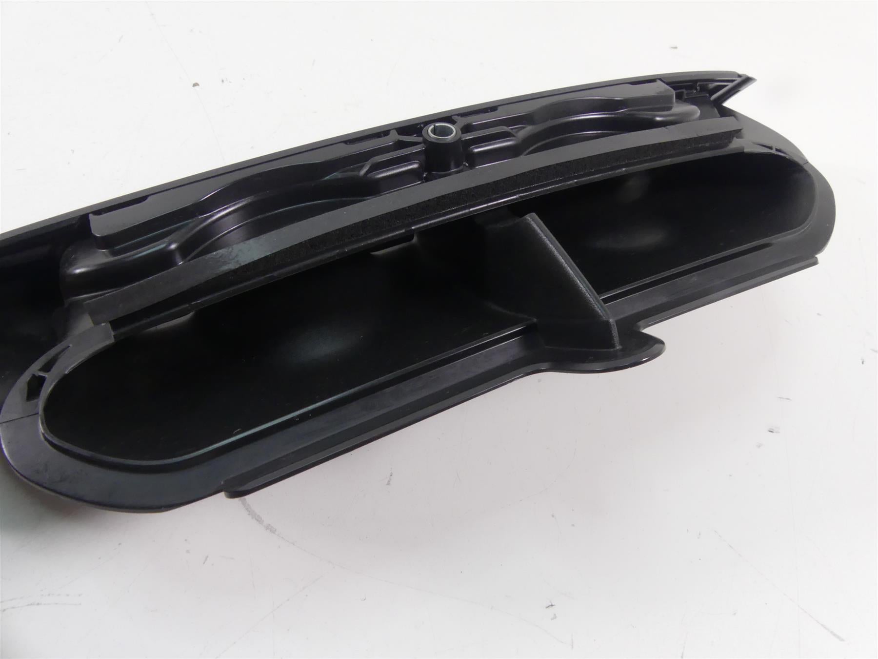 2014 Harley Touring FLHX Street Glide Front Fairing Air Duct Inlet Vent 29200003 {{ shop.shopifyCountryName }} - Mototech271