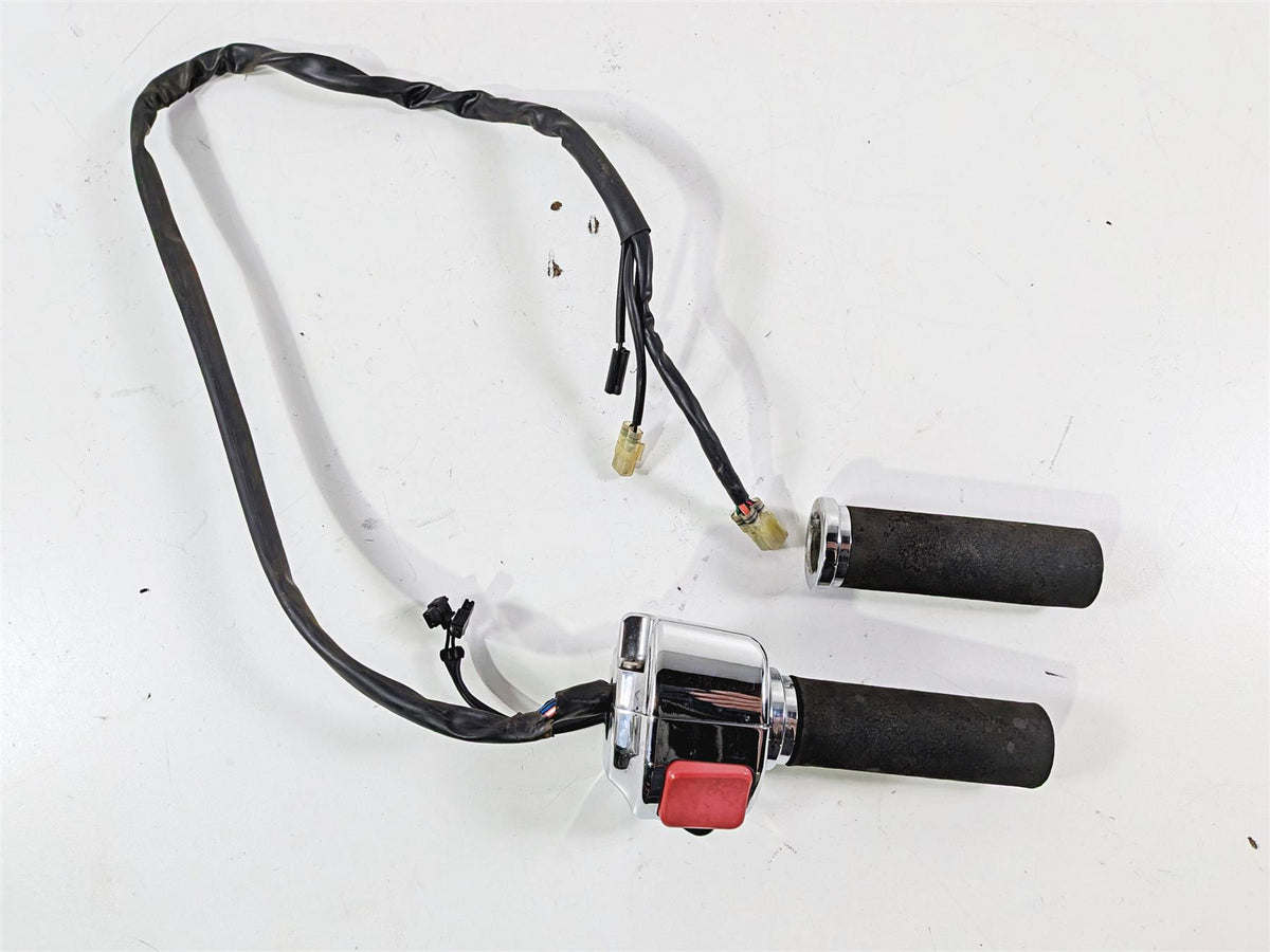 2008 Yamaha XV1900 Roadliner S Right Hand Control Switch 1D7-83973-00-00 {{ shop.shopifyCountryName }} - Mototech271