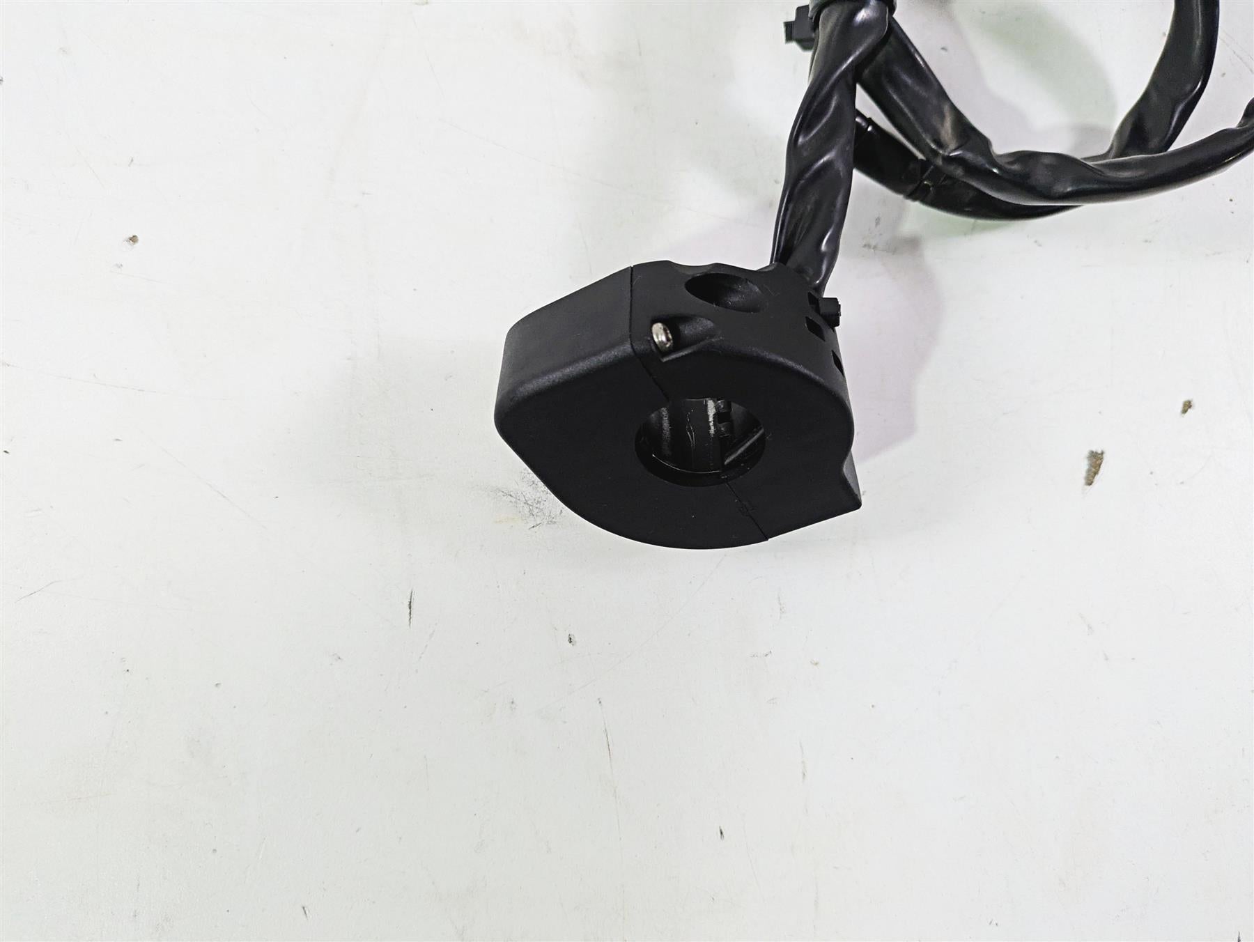 2018 KTM 1290 Super Adv S Right Hand Control Switch 61411174000 61411174100 {{ shop.shopifyCountryName }} - Mototech271