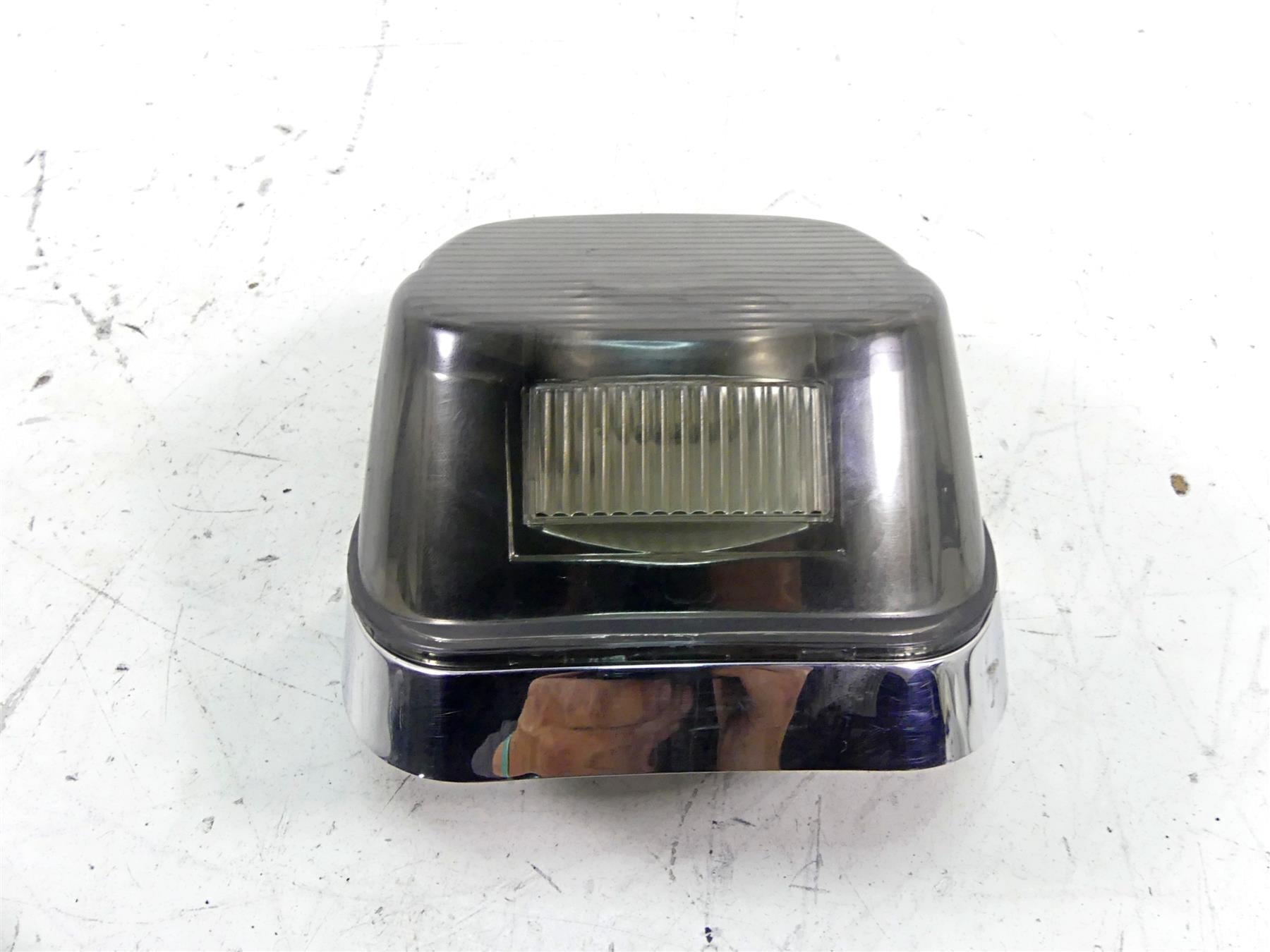 2002 Harley Touring FLHTC Electra Glide Taillight Tail Light Lamp 68140-04 {{ shop.shopifyCountryName }} - Mototech271
