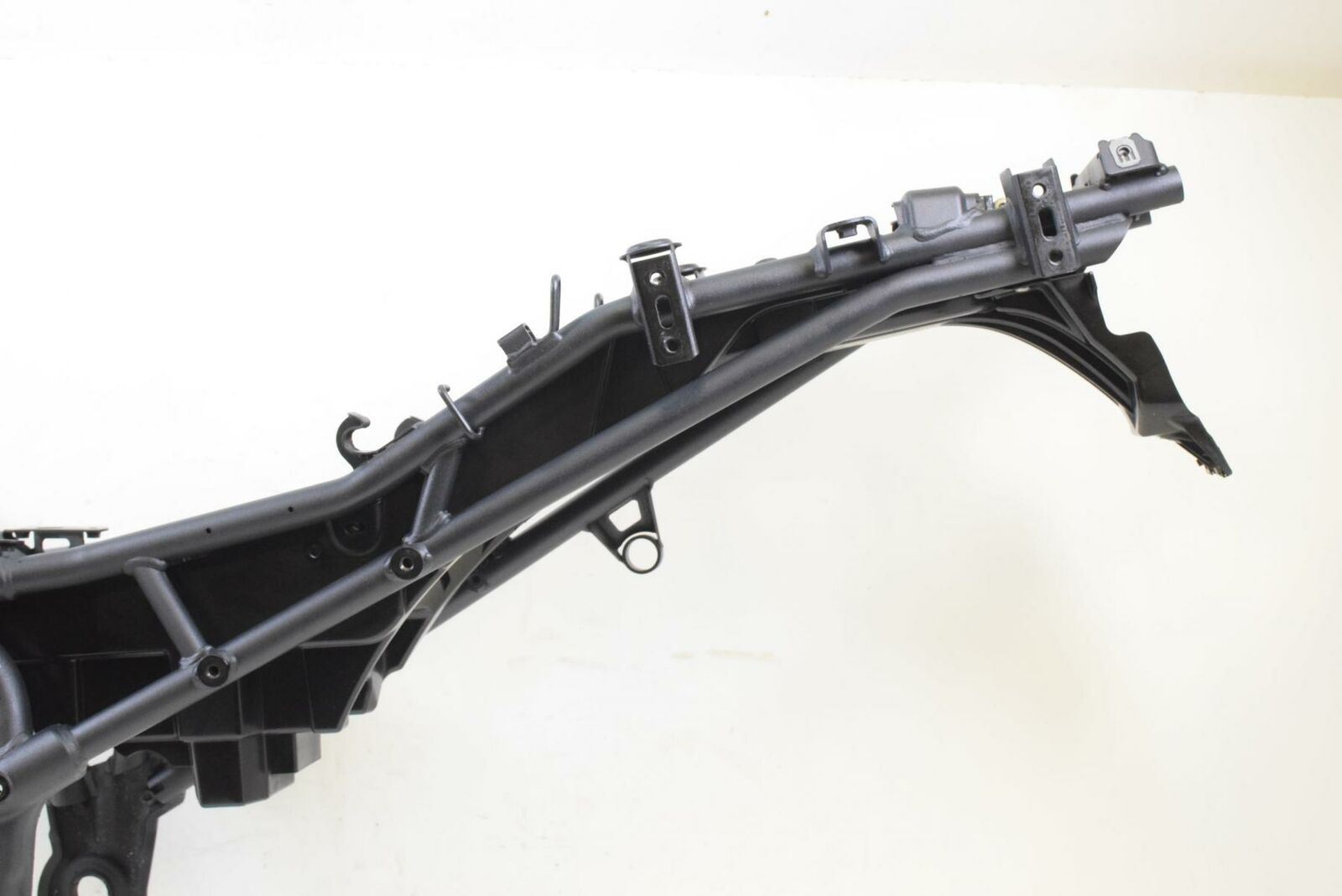 2013 Triumph Tiger 1215 Explorer XC Frame Chassis Slvg - Read Descr. T2070613 {{ shop.shopifyCountryName }} - Mototech271