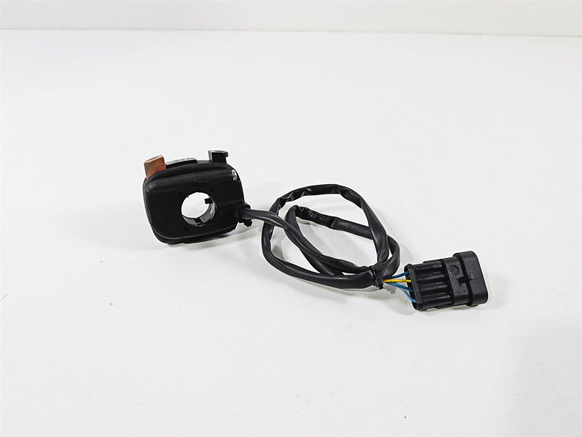 2014 Aprilia RSV4 RR Factory domino Right Hand Start Control Switch B045021 {{ shop.shopifyCountryName }} - Mototech271