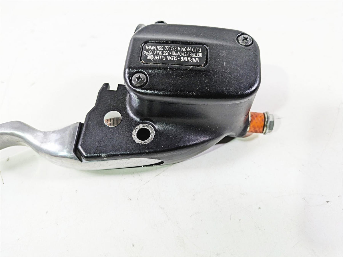 2017 Harley FLS Softail Slim Front Brake Master Cylinder 1/2" 41700233 {{ shop.shopifyCountryName }} - Mototech271