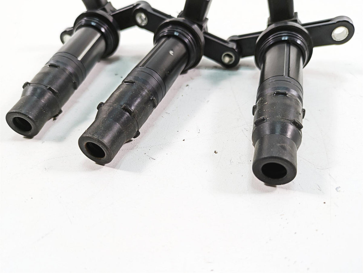 2018 Yamaha YXZ1000R EPS SS Ignition Stick Coil Set 2HC-82310-00-00 {{ shop.shopifyCountryName }} - Mototech271