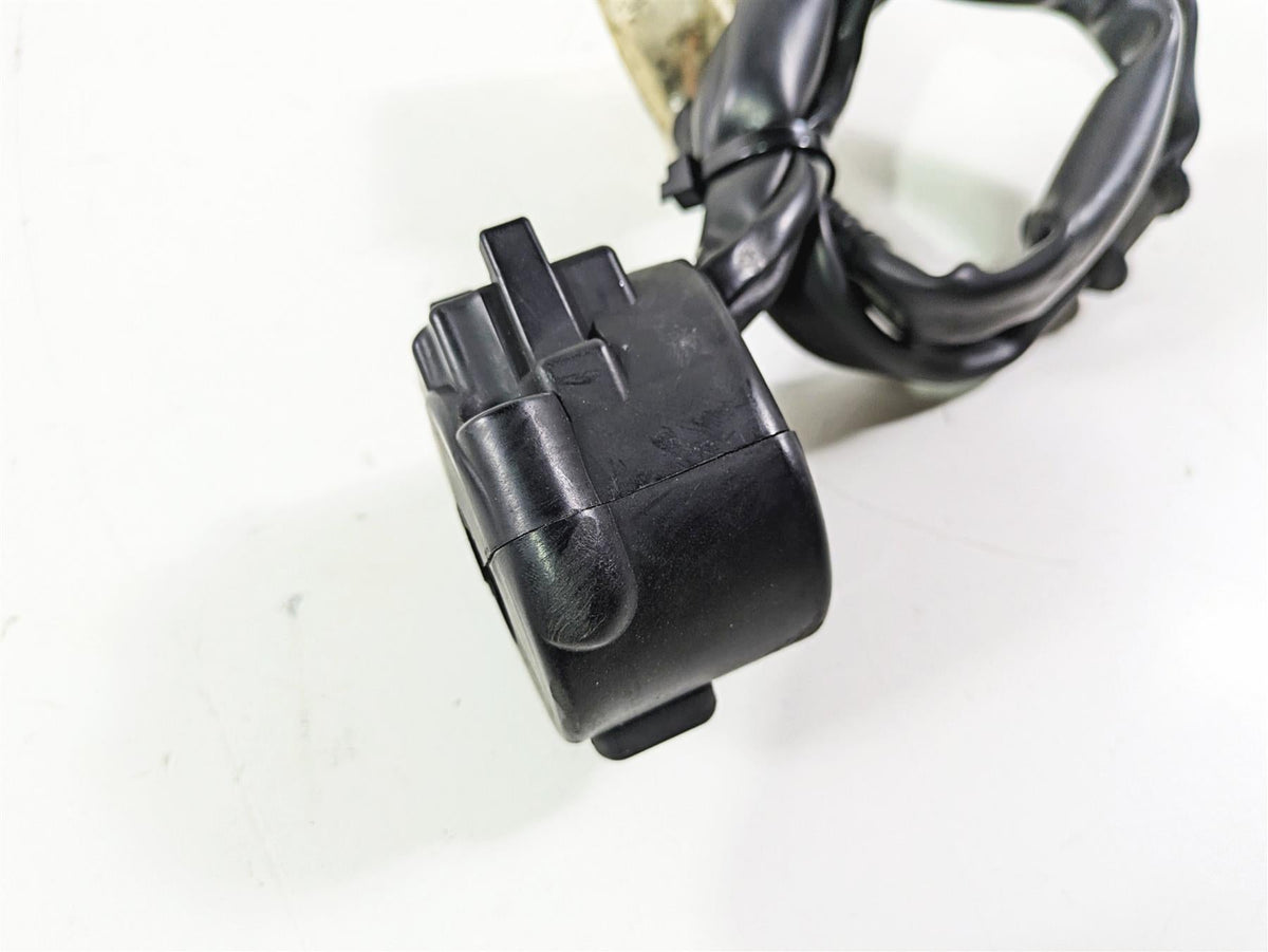 2017 Honda CBR600RR Left Hand Blinker Light Control Switch 35200-MJC-A01 {{ shop.shopifyCountryName }} - Mototech271